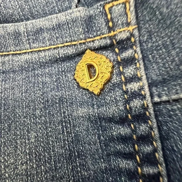 Democracy Ab-Solution Cropped Stretch Jeans Size 14 Casual Chic Wardrobe Basic - Picture 4 of 8